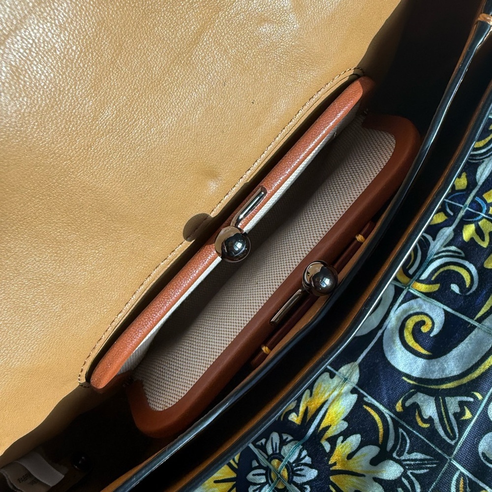 Coach 1941 Small Dinky Tea Rose Appliqué Crossbody in Glovetanned Leather - Picture 10 of 15